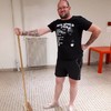 Le mec qui trouvait que ce n'était pas spécialement propre dans cette salle